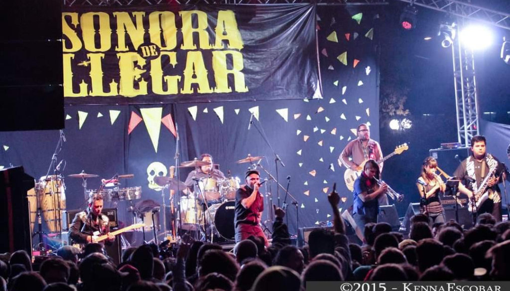 Ska, rock y desorden: Sonora de Llegar publica su primer disco en vivo